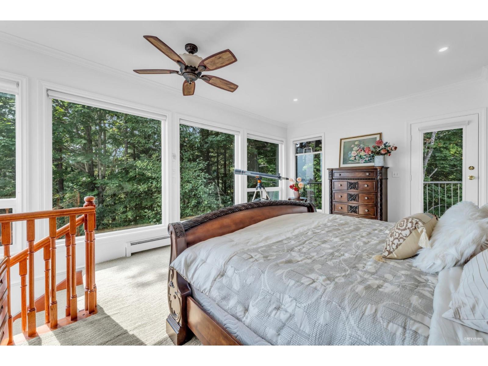 14104 MARINE DRIVE, White Rock