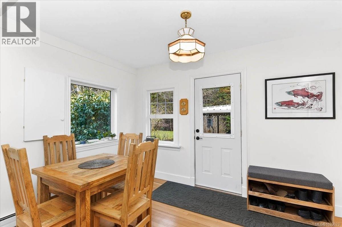 6009 River Rd, Port Alberni