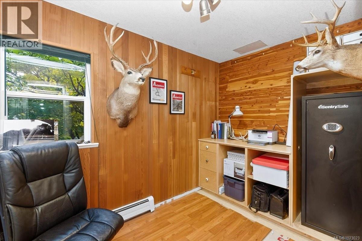 6009 River Rd, Port Alberni