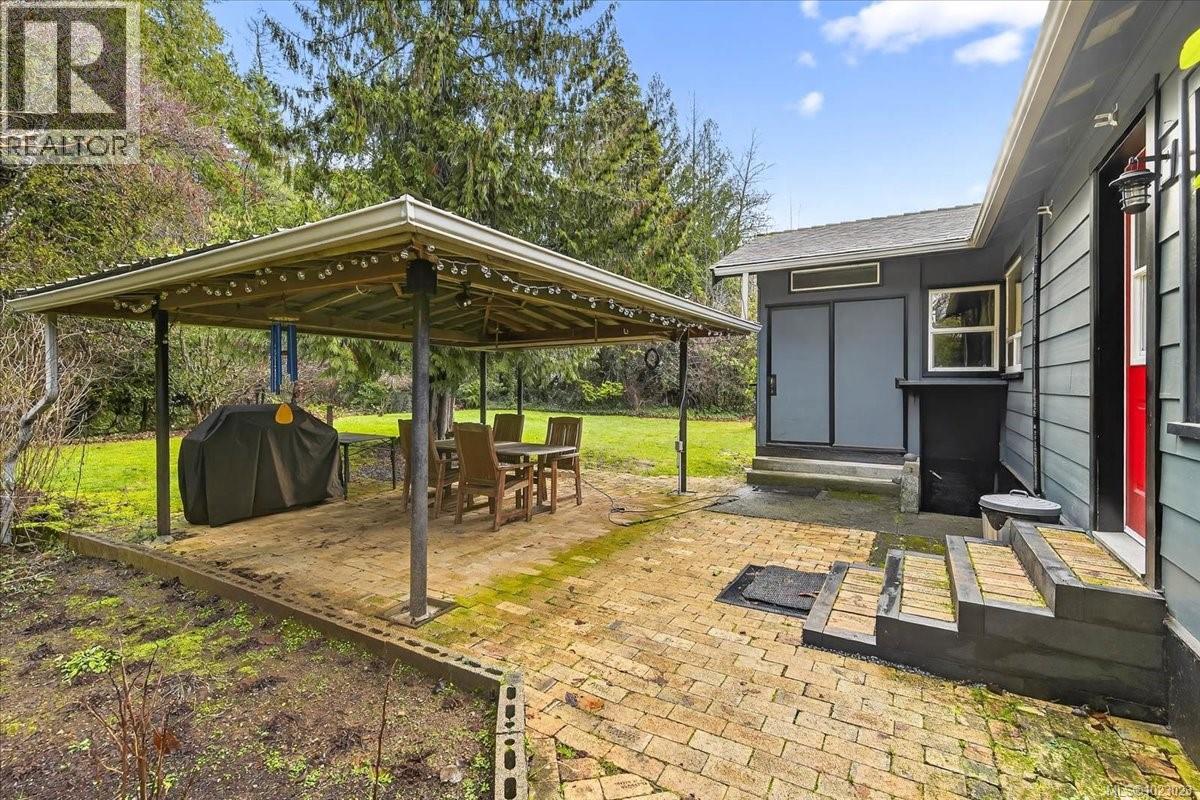 6009 River Rd, Port Alberni