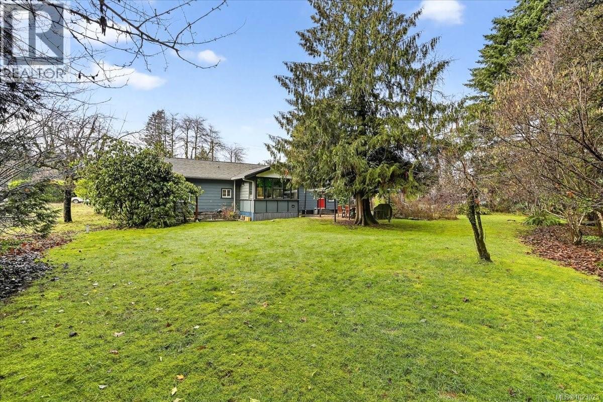 6009 River Rd, Port Alberni