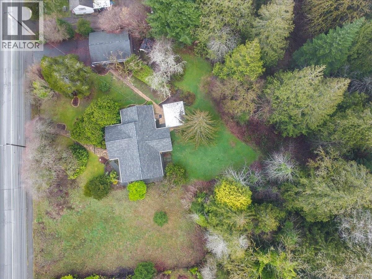 6009 River Rd, Port Alberni