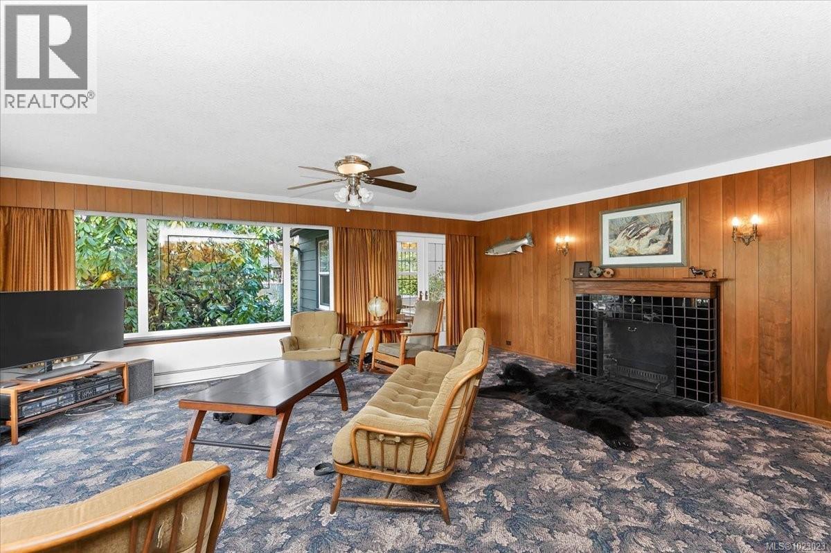 6009 River Rd, Port Alberni