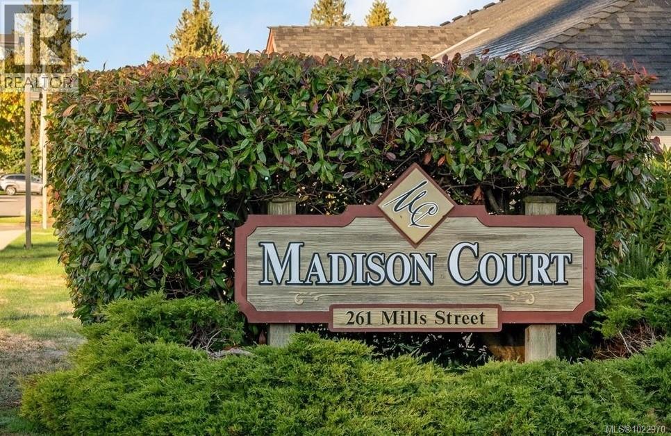 703 261 Mills St, Parksville