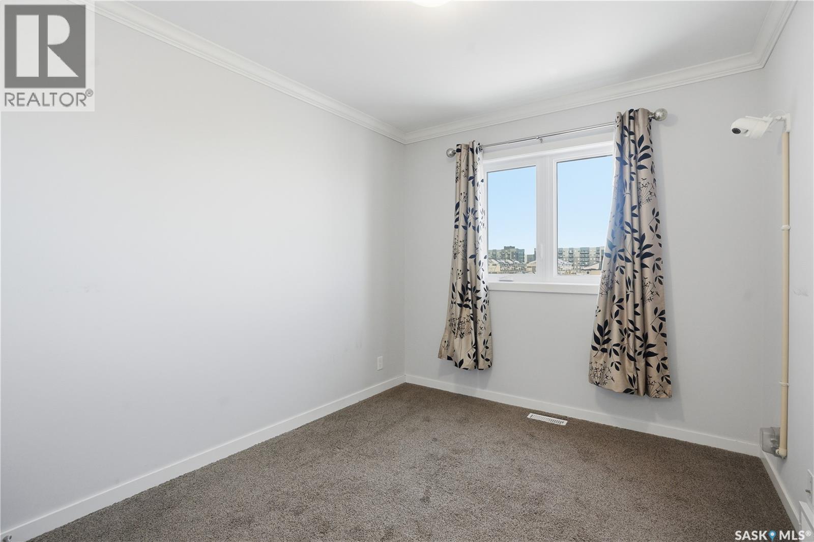 Single Family House 2 Level for Sale in   Marlatte CRESCENT Saskatoon 