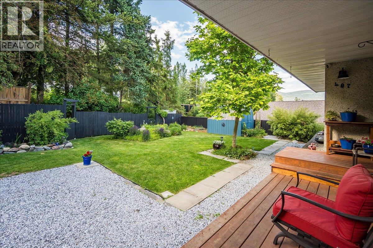 407 Willow Drive - 4