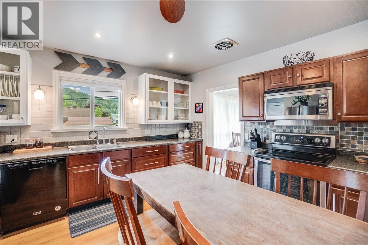 407 Willow Drive - 25