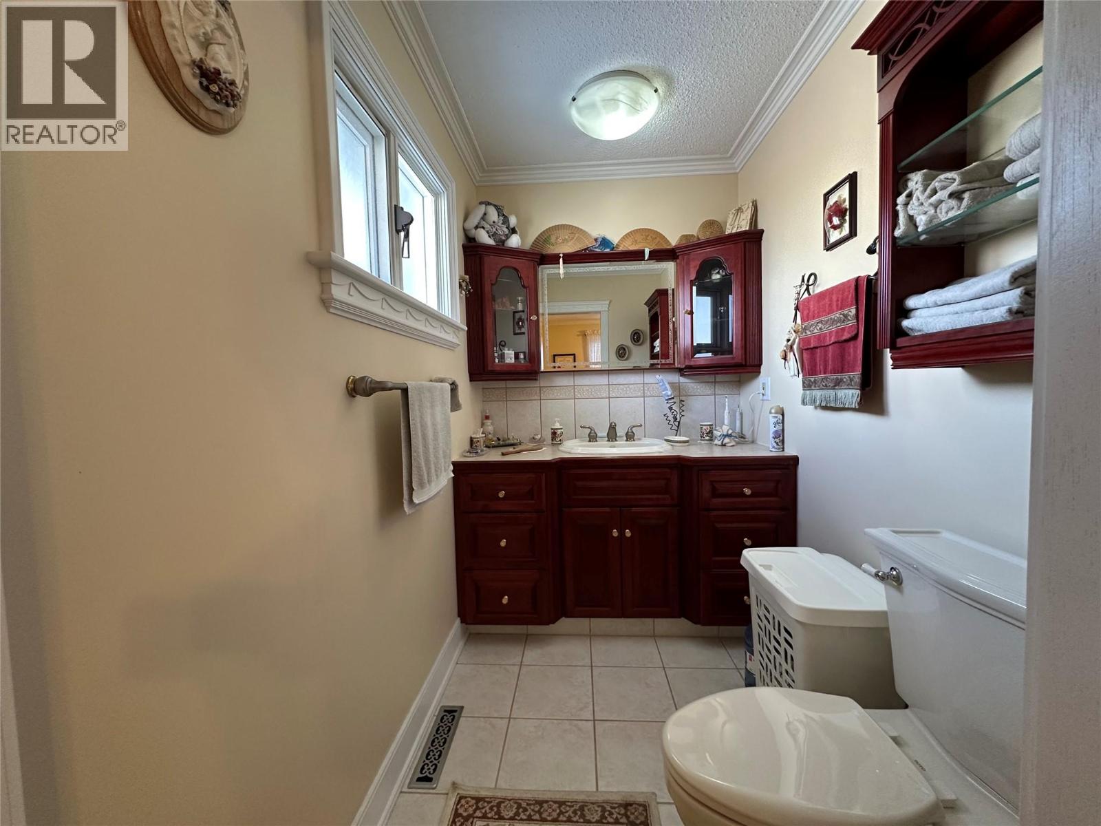 725 3rd Street, Montrose