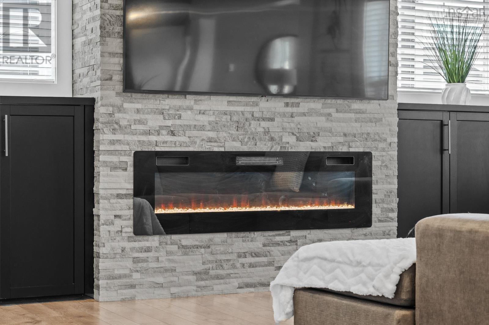 Property 27 of 49 of 704 Waverley Road