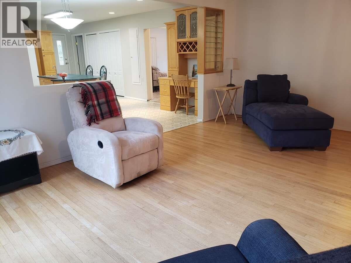  1980 Ethel Street, Kelowna