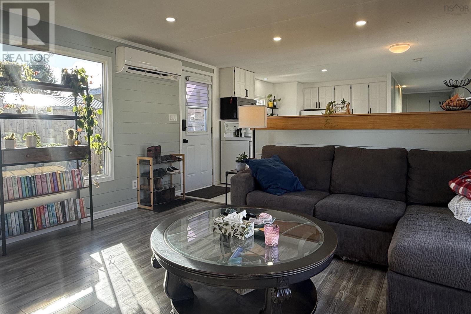 Property 7 of 20 of 30 Brentwood Estates