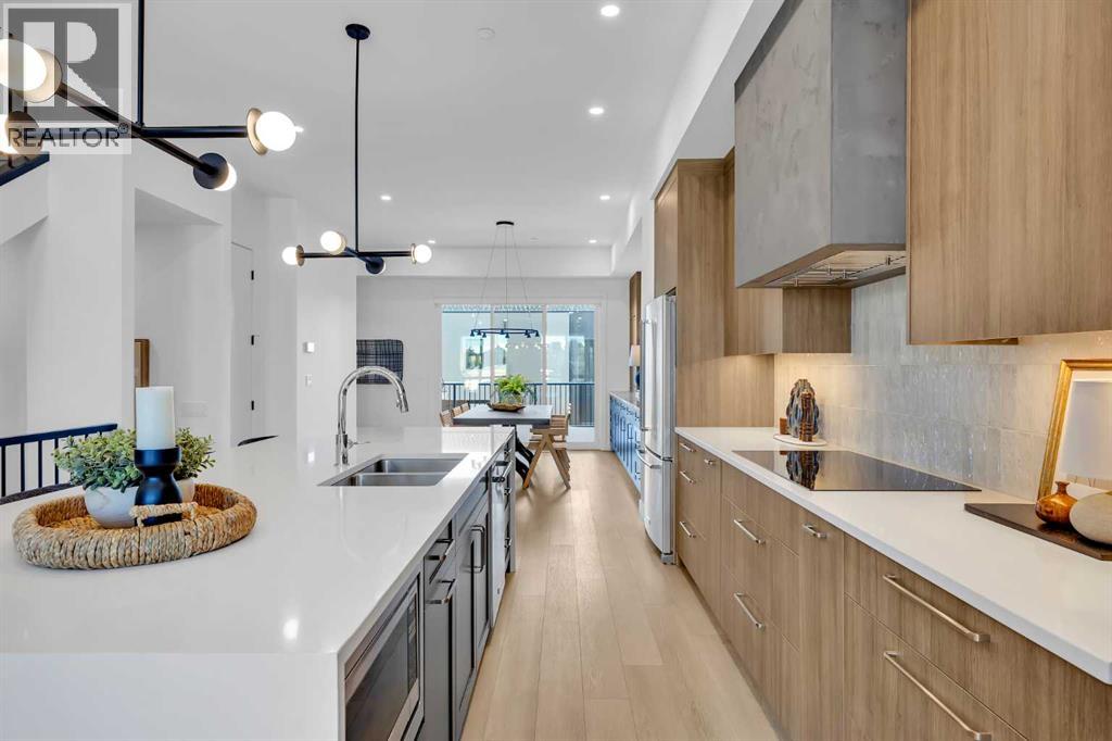 Single Family House for Sale in  Greenwich Heath NW Greenwood/Greenbriar Calgary 