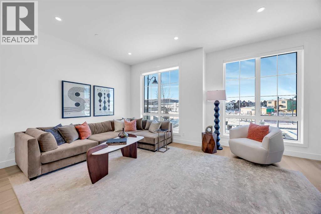 Single Family House for Sale in  Greenwich Heath NW Greenwood/Greenbriar Calgary 