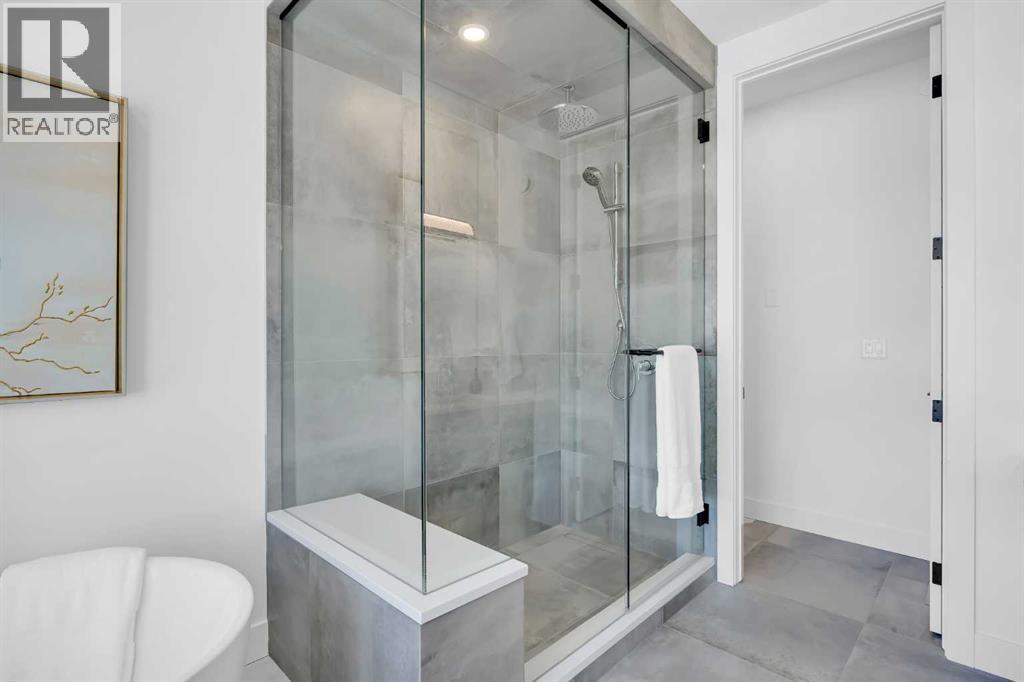 Single Family House for Sale in  Greenwich Heath NW Greenwood/Greenbriar Calgary 