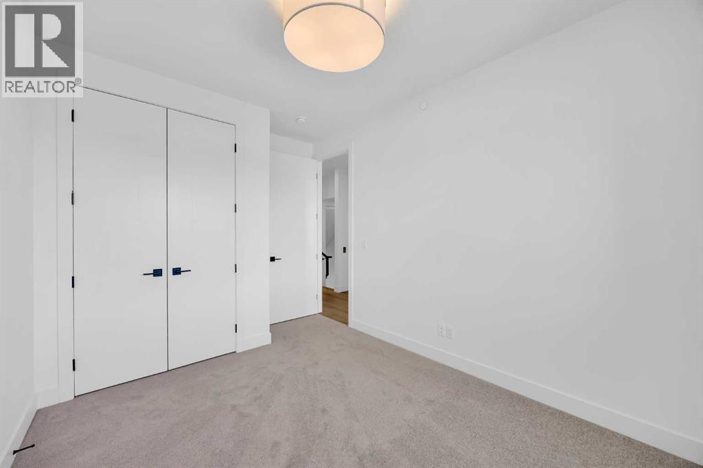 Single Family House for Sale in  Greenwich Heath NW Greenwood/Greenbriar Calgary 