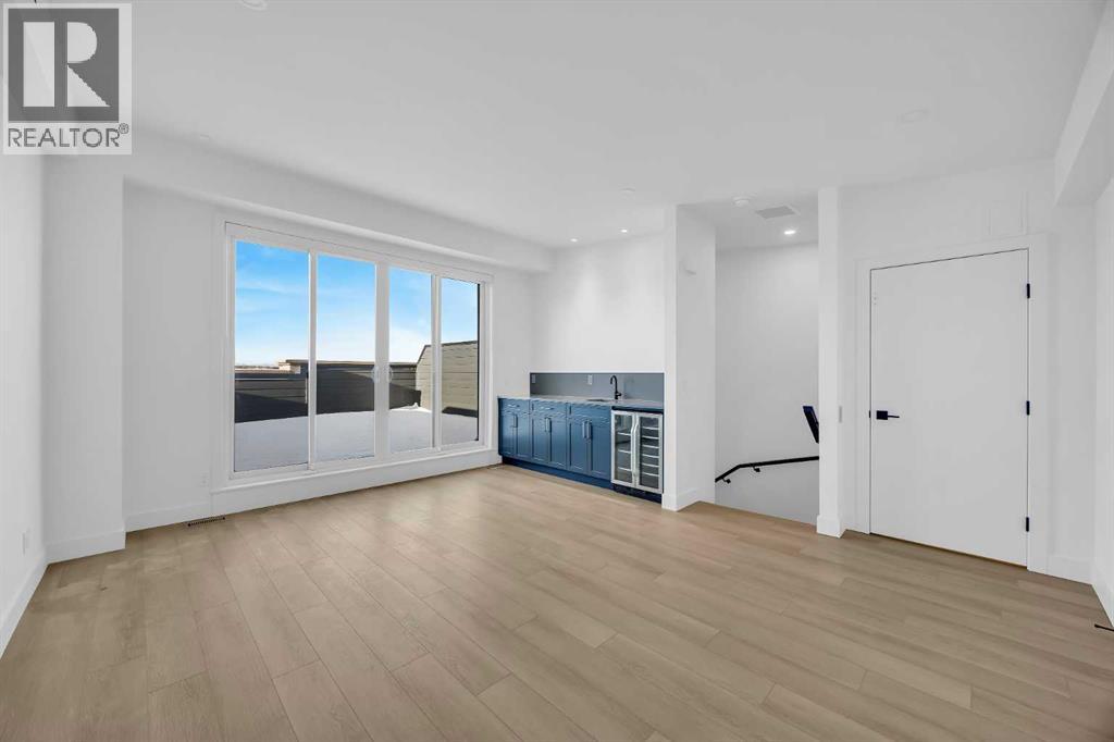 Single Family House for Sale in  Greenwich Heath NW Greenwood/Greenbriar Calgary 