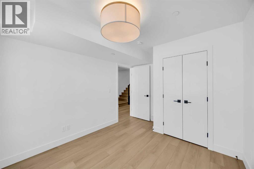 Single Family House for Sale in  Greenwich Heath NW Greenwood/Greenbriar Calgary 