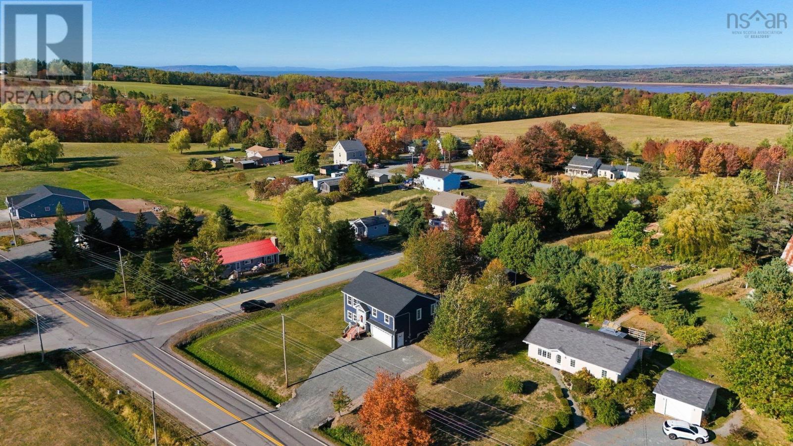 Property 35 of 37 of 13691 Highway 1