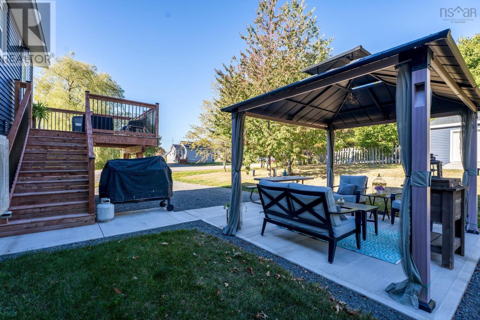 Property 29 of 37 of 13691 Highway 1