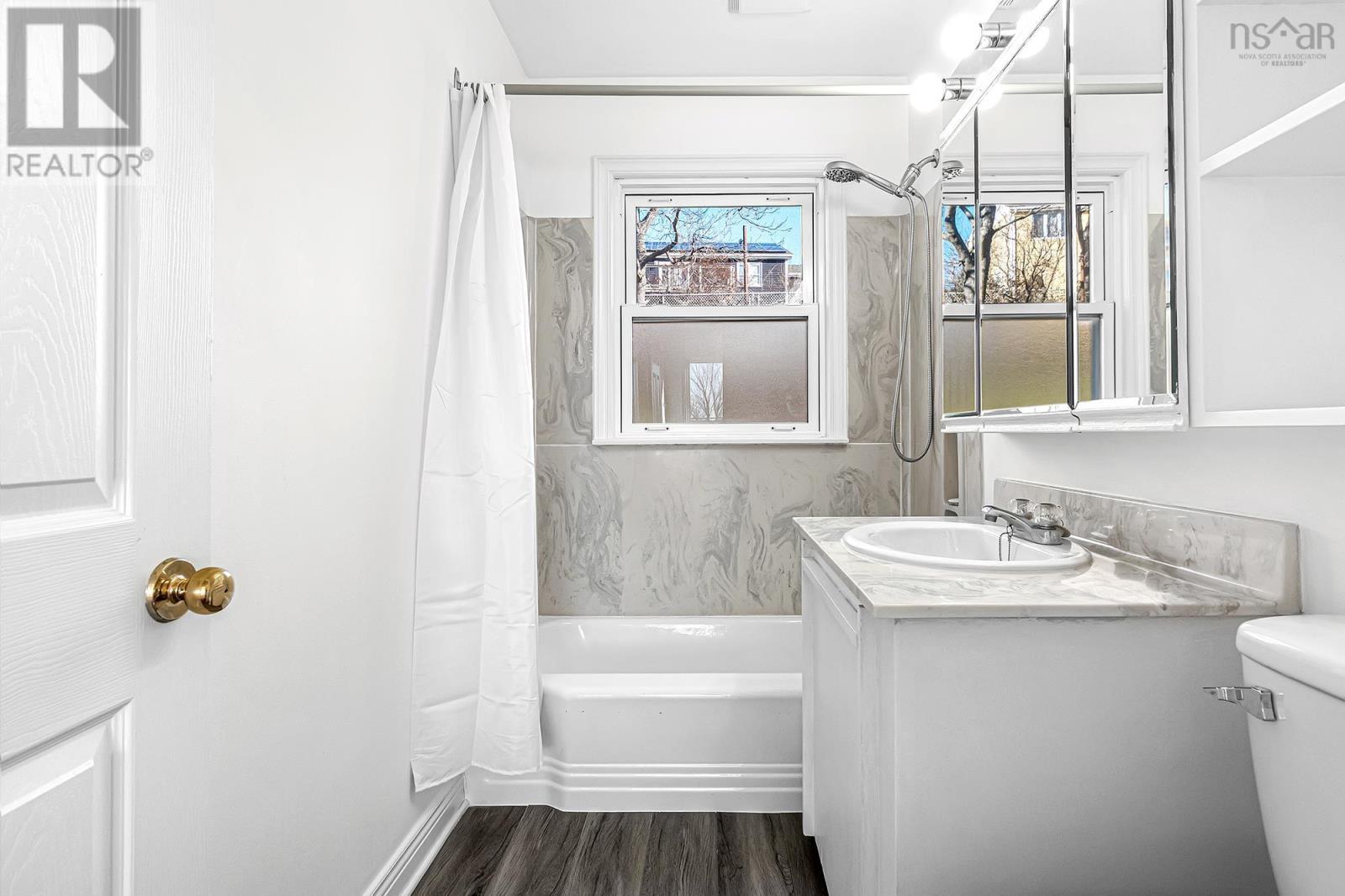 Property 26 of 49 of 55 Helene Avenue