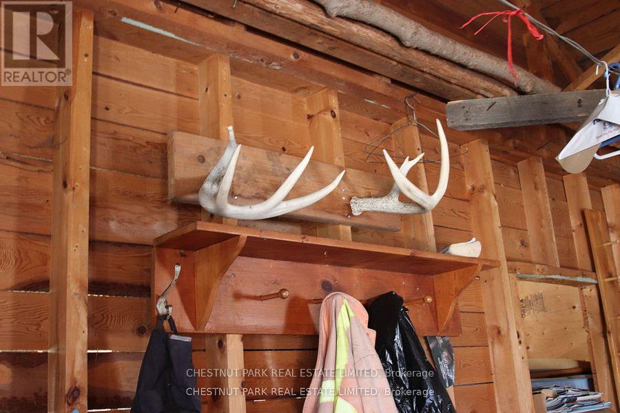 682 FELBERS ROAD - 27