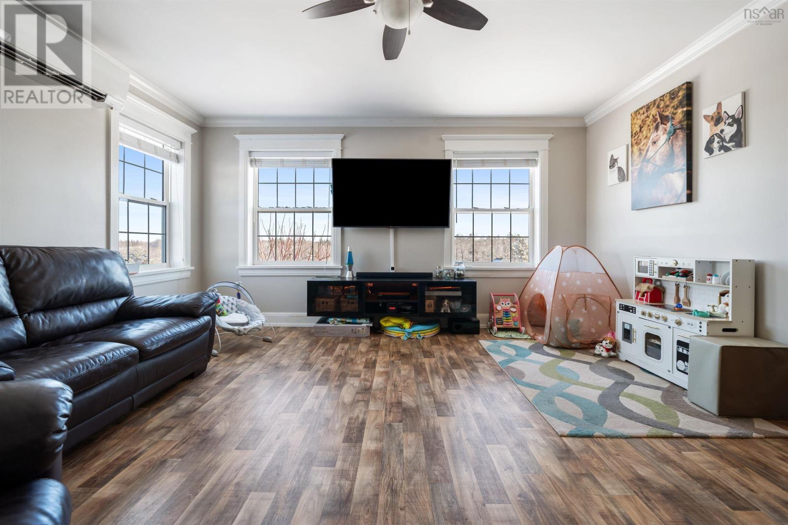 Property 22 of 49 of 8063 Highway 311