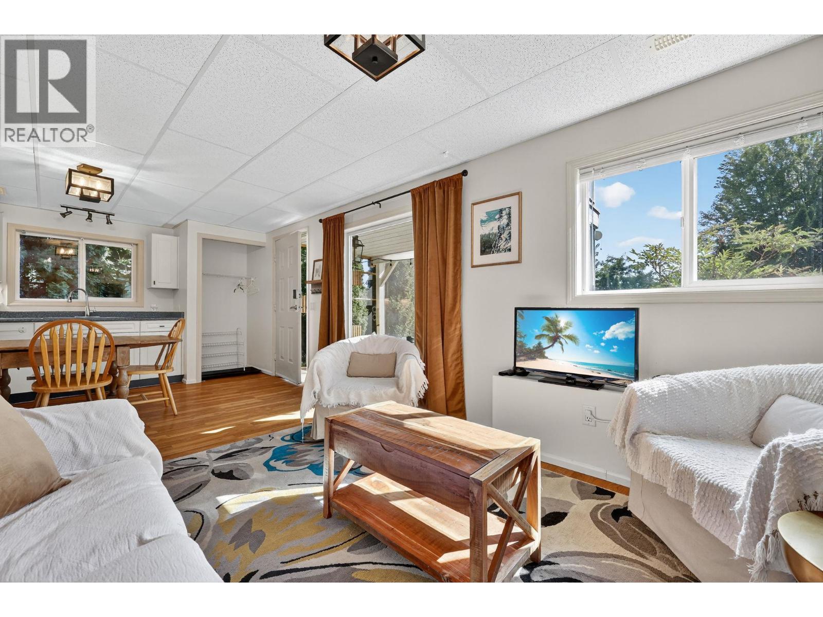  2435 Butt Road, West Kelowna