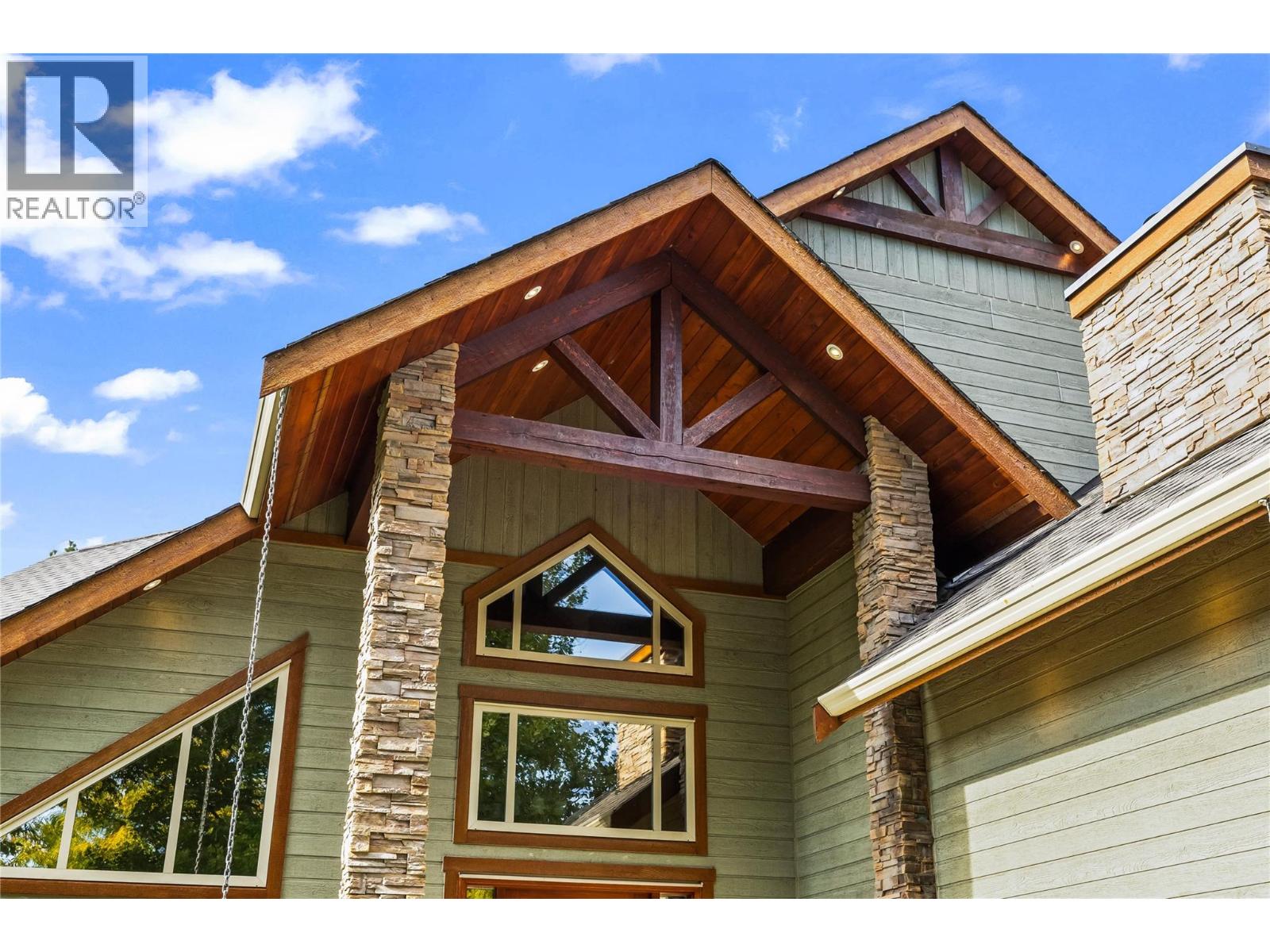  1682 Larkridge Court, Kelowna