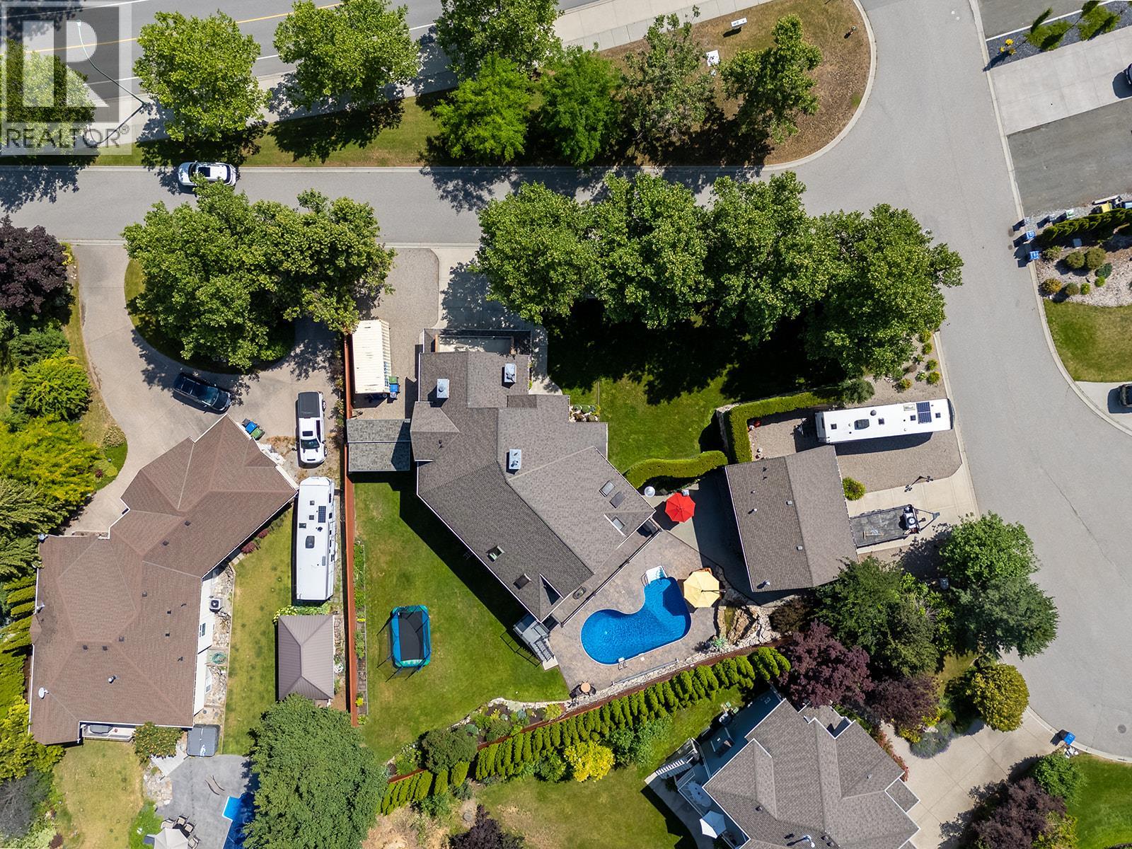  1682 Larkridge Court, Kelowna