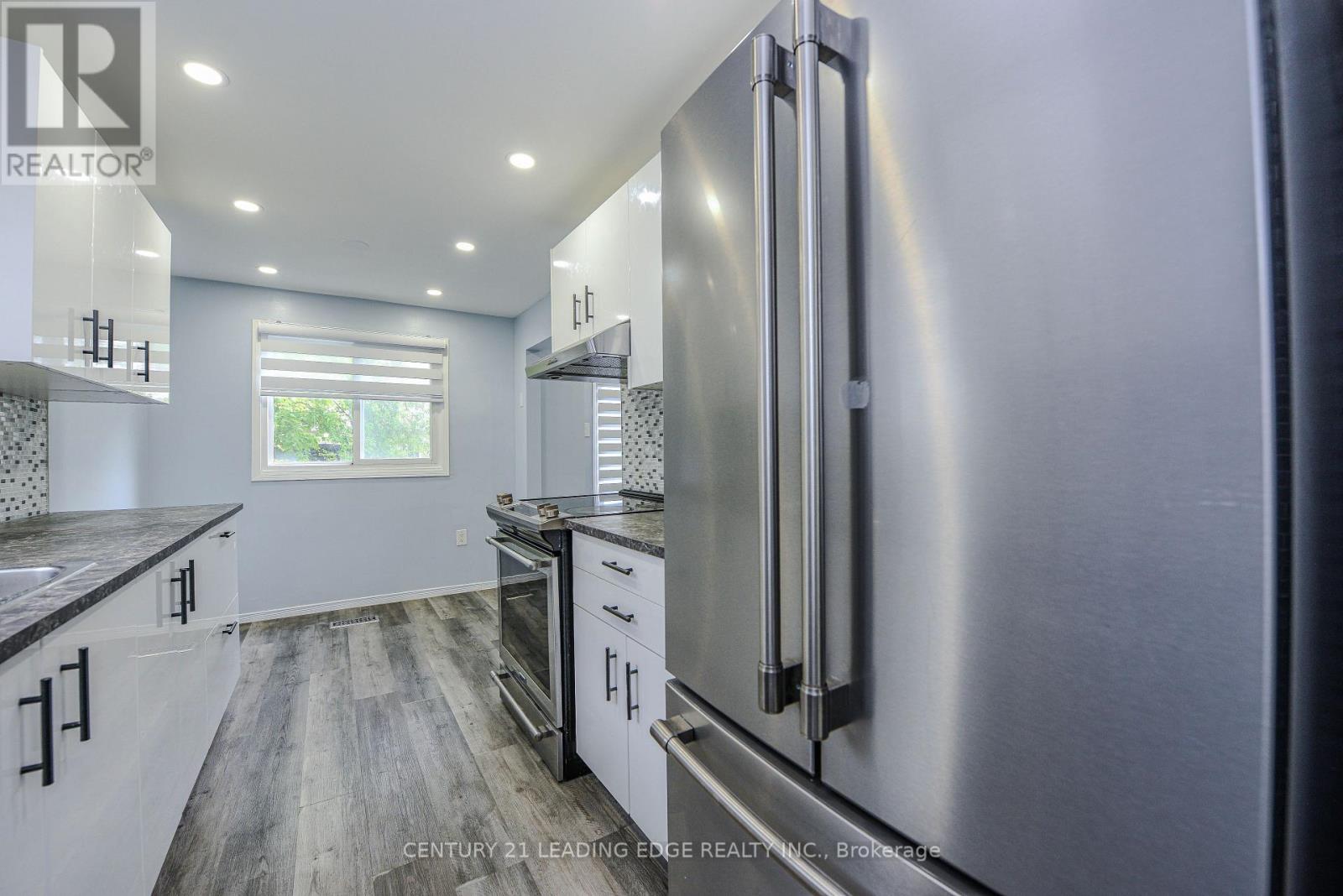169 HICKLING TRAIL - 18