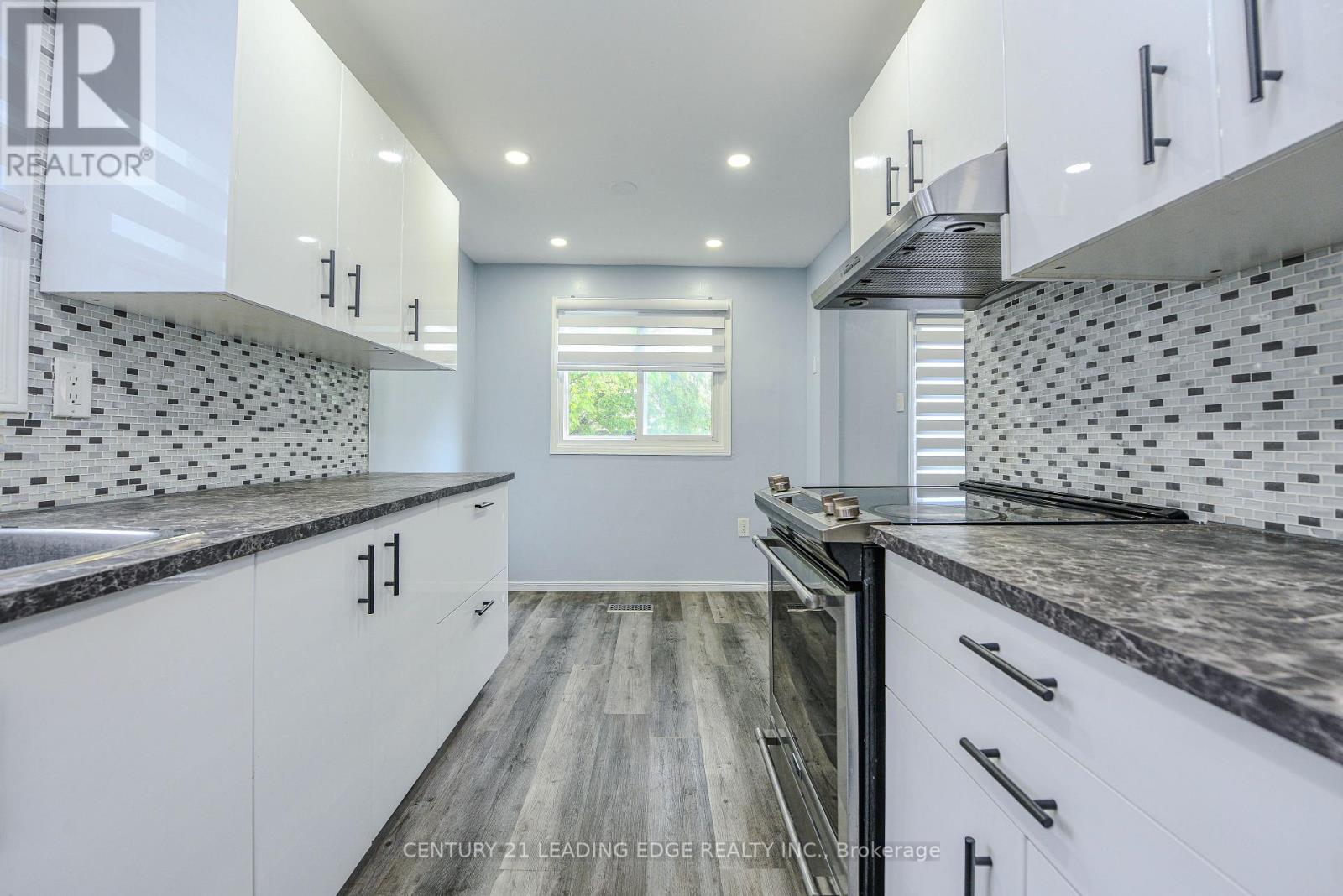 169 HICKLING TRAIL - 19
