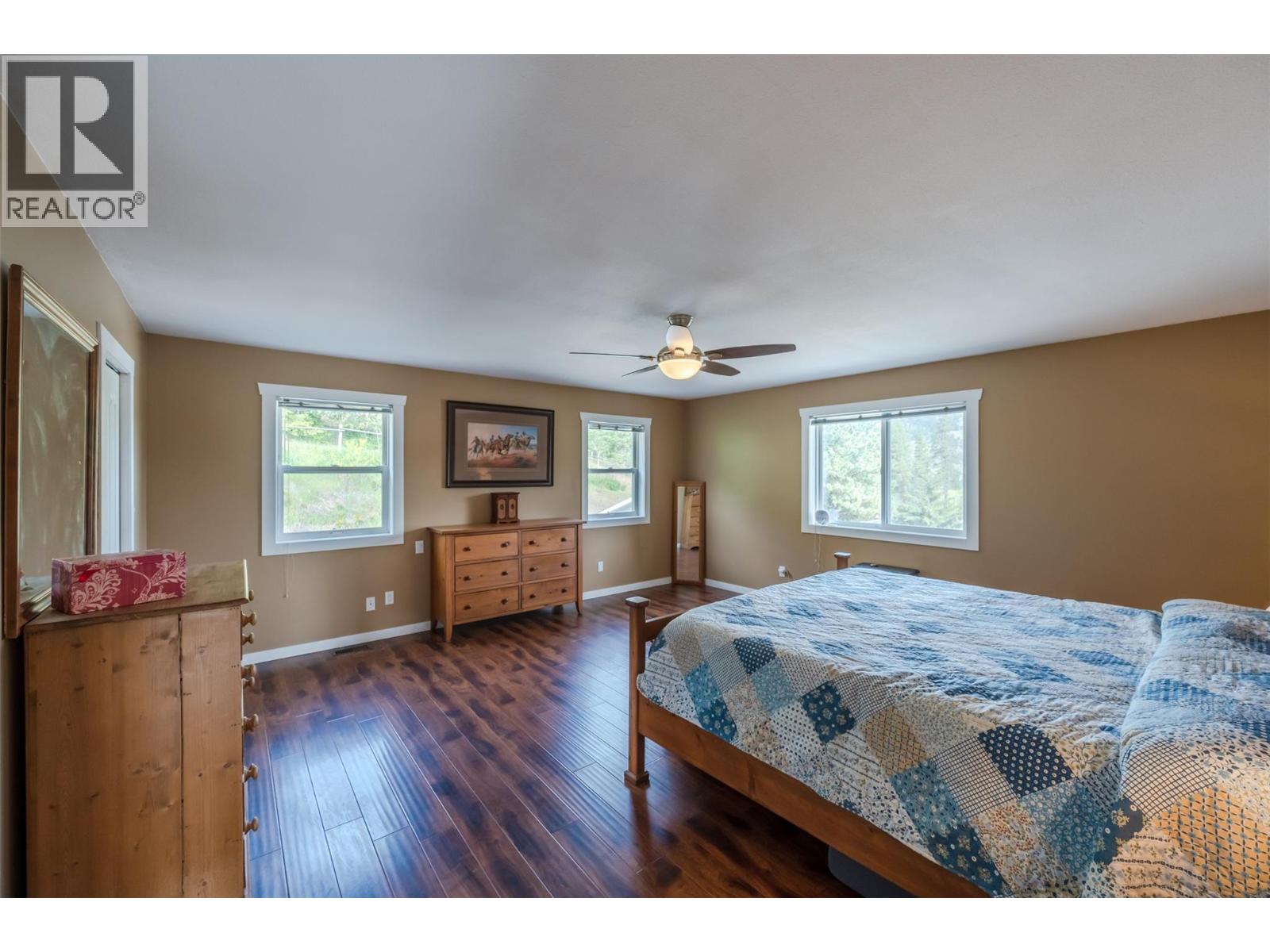 2737 Willowbrook Road, Oliver