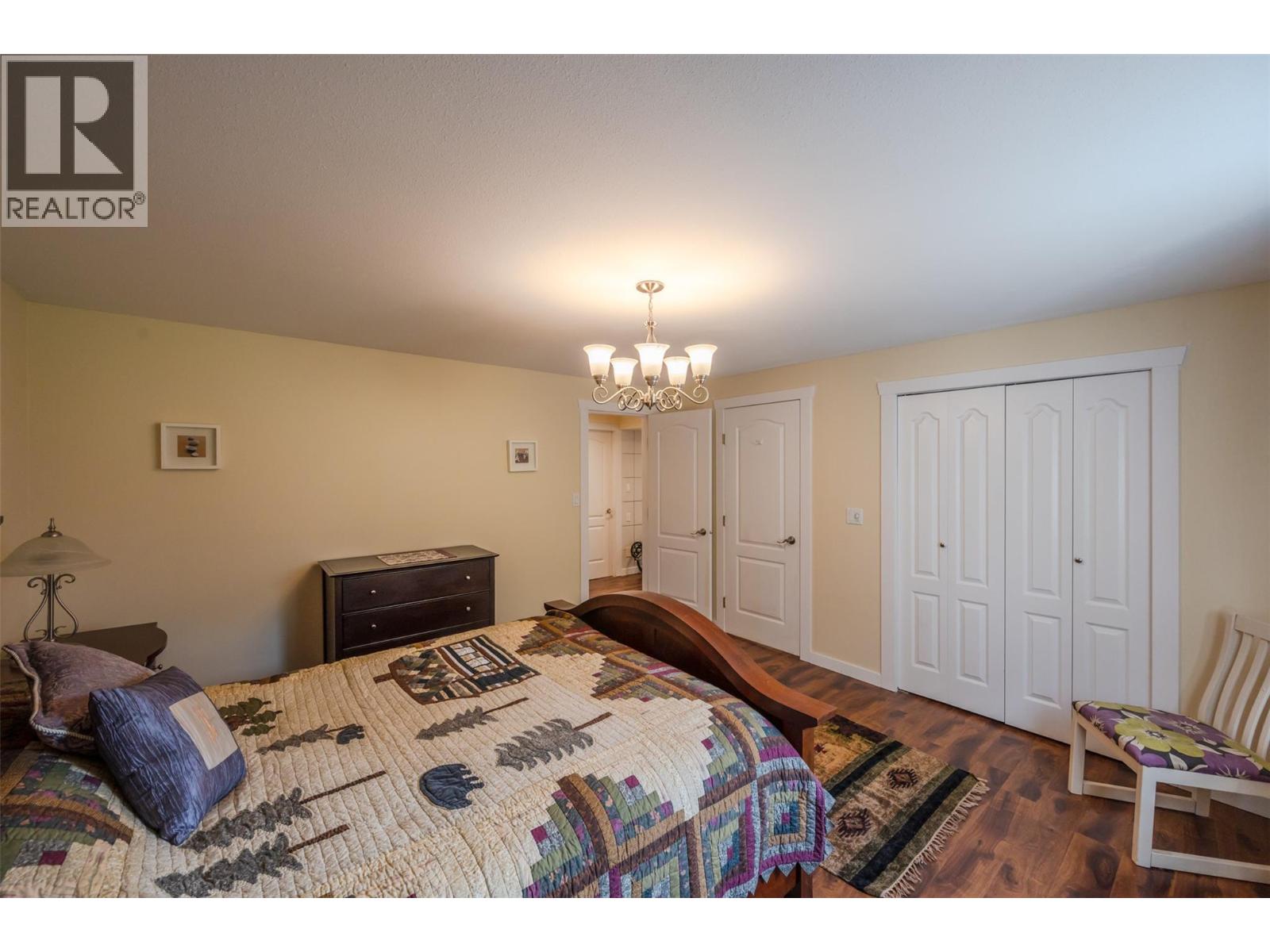 2737 Willowbrook Road, Oliver