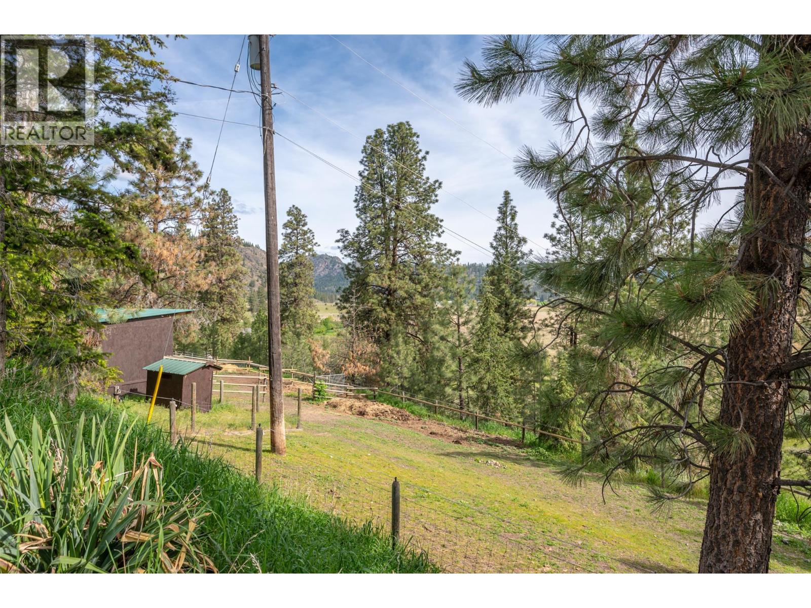 2737 Willowbrook Road, Oliver