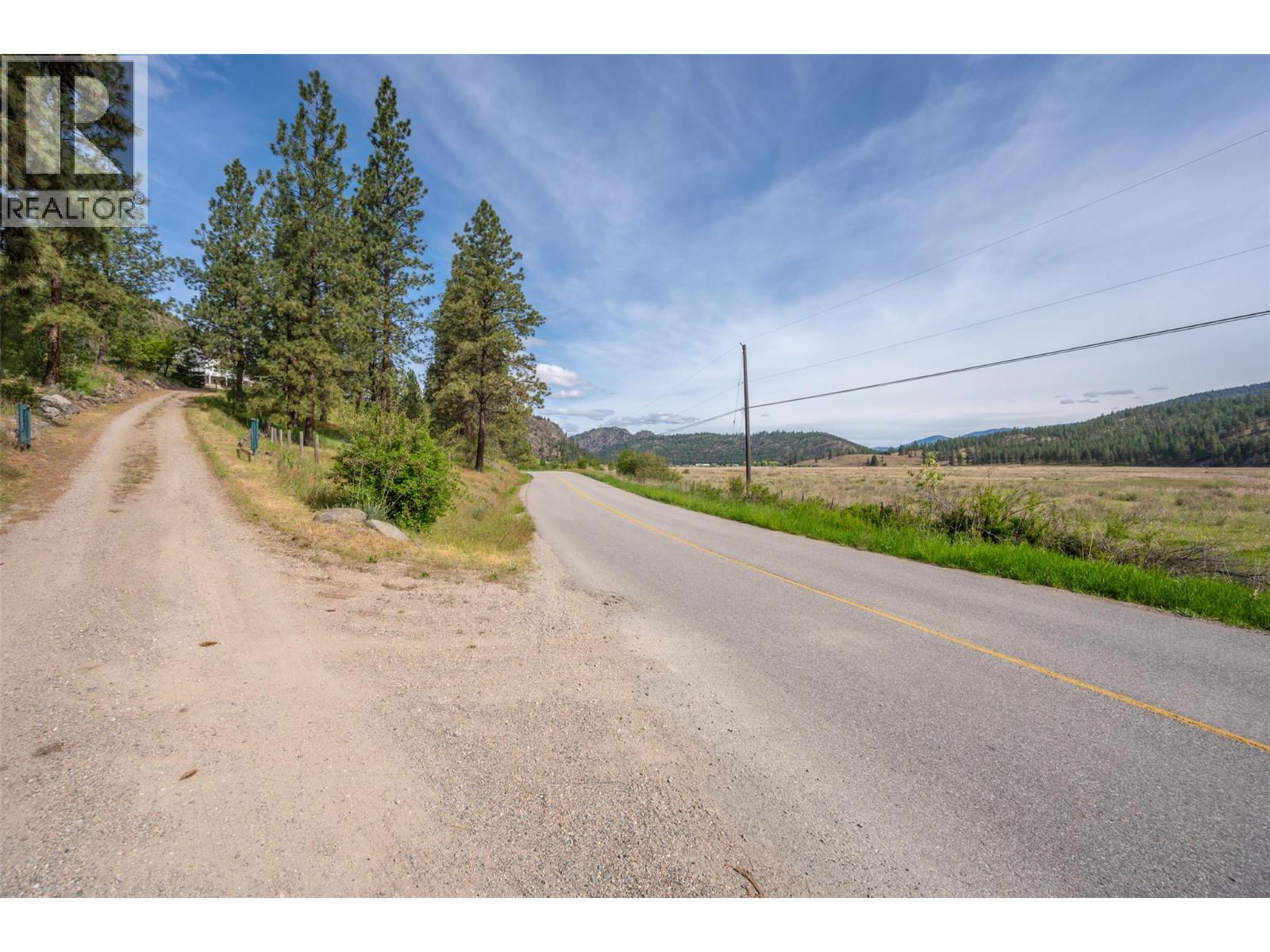 2737 Willowbrook Road, Oliver