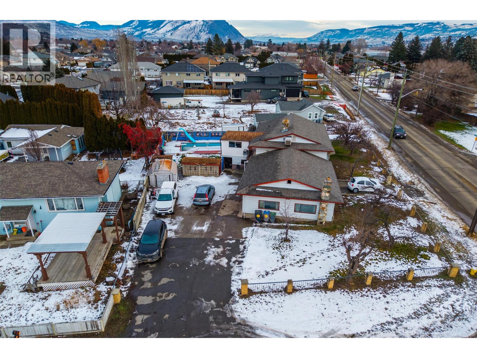 2248 TRANQUILLE ROAD - 40