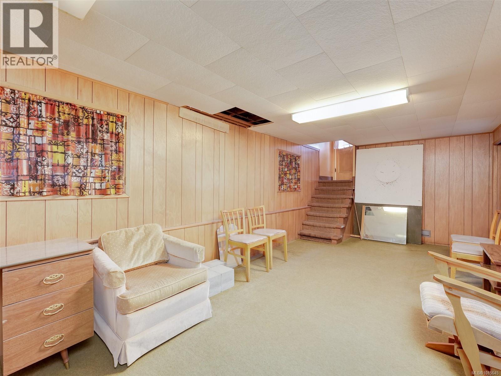  655 Linkleas Avenue, Oak Bay