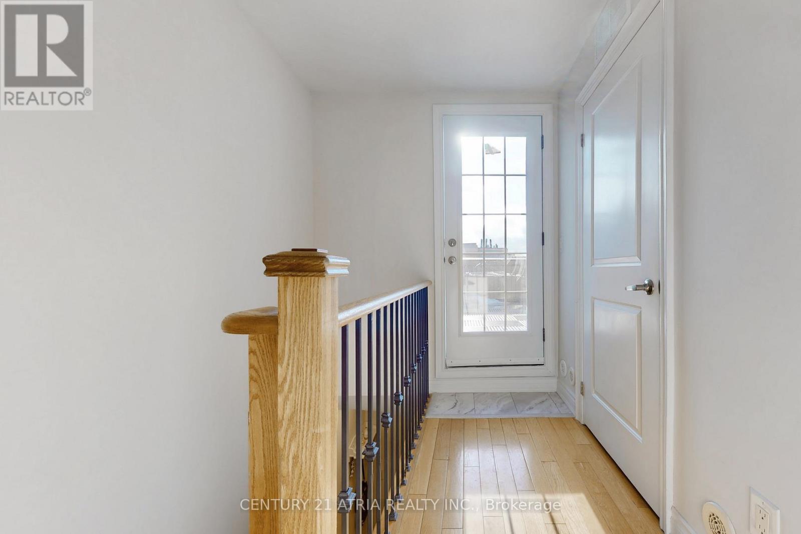 76 HARGRAVE LANE - 32