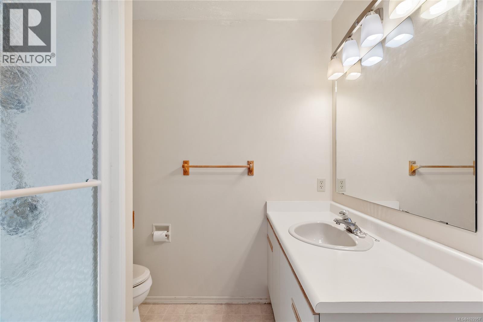 6 515 Mount View Avenue, Colwood