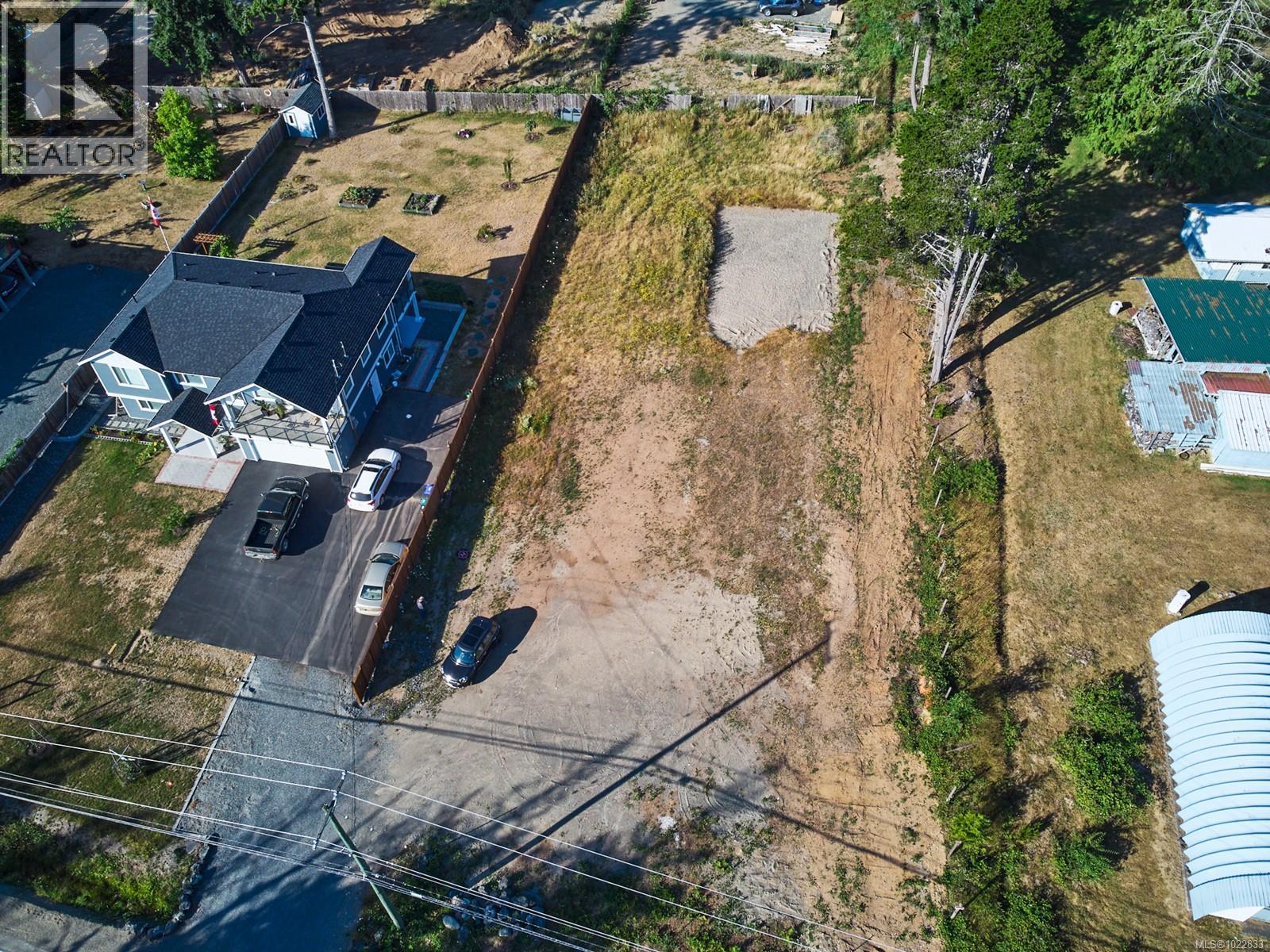 6632 ISLAND HWY W - 8