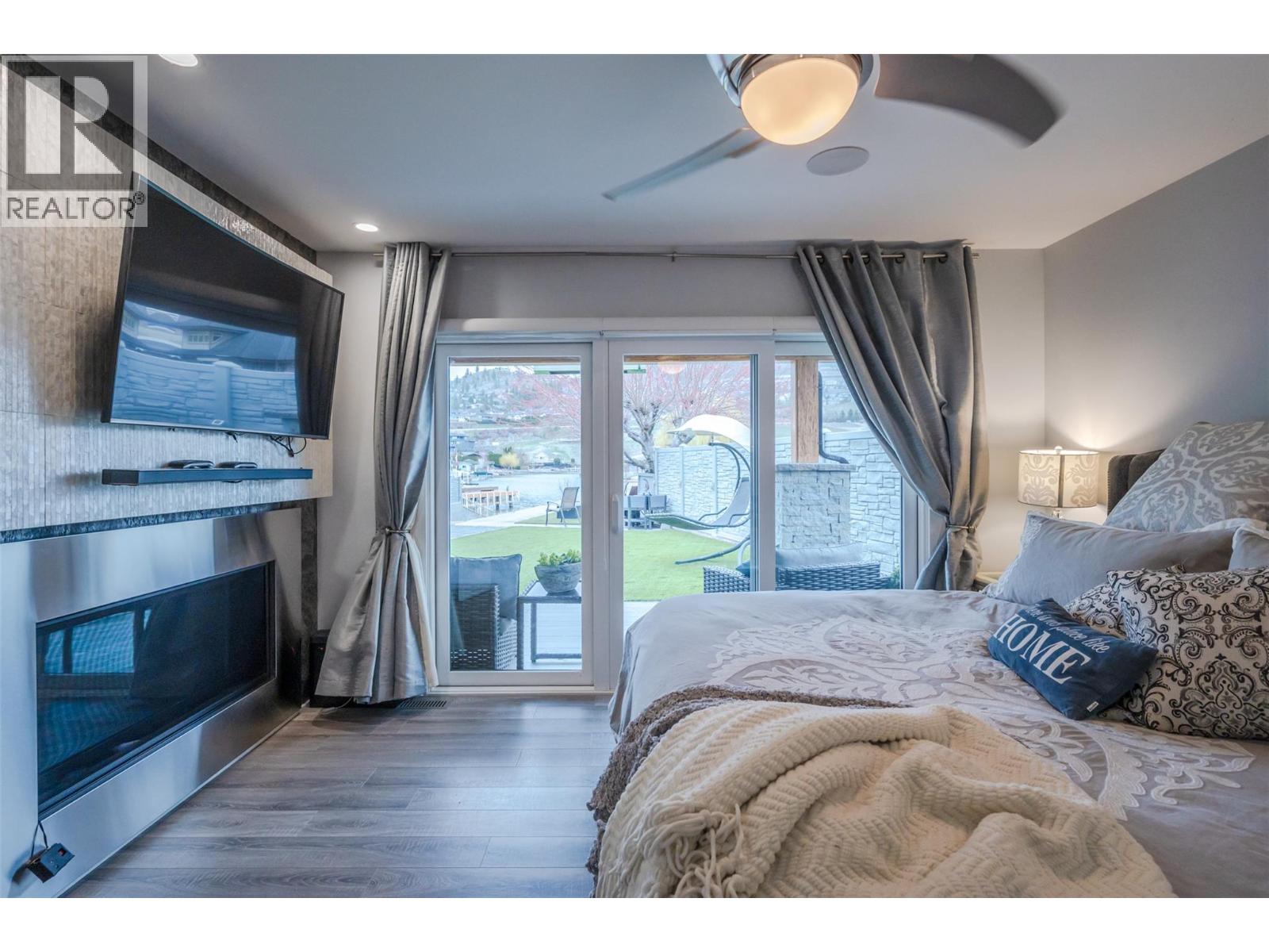  1362 Green Bay Road, West Kelowna