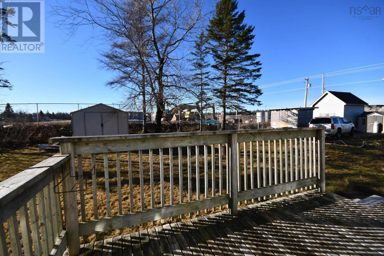 Property 27 of 33 of 51 Mansion Avenue