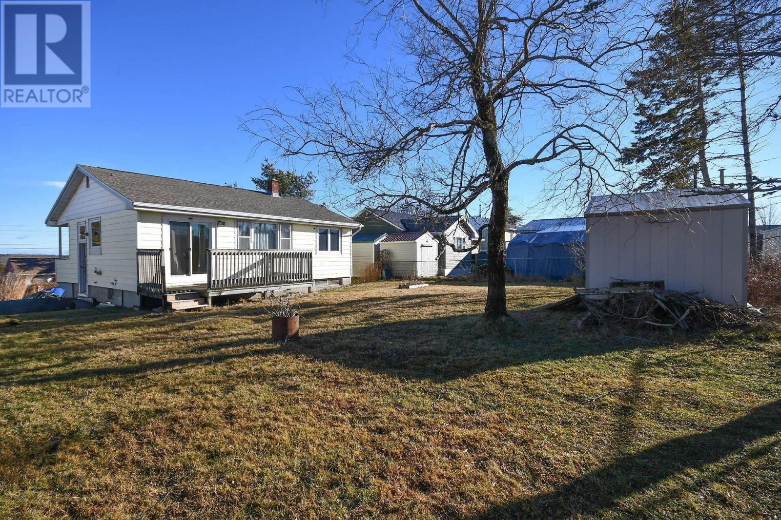 Property 4 of 33 of 51 Mansion Avenue