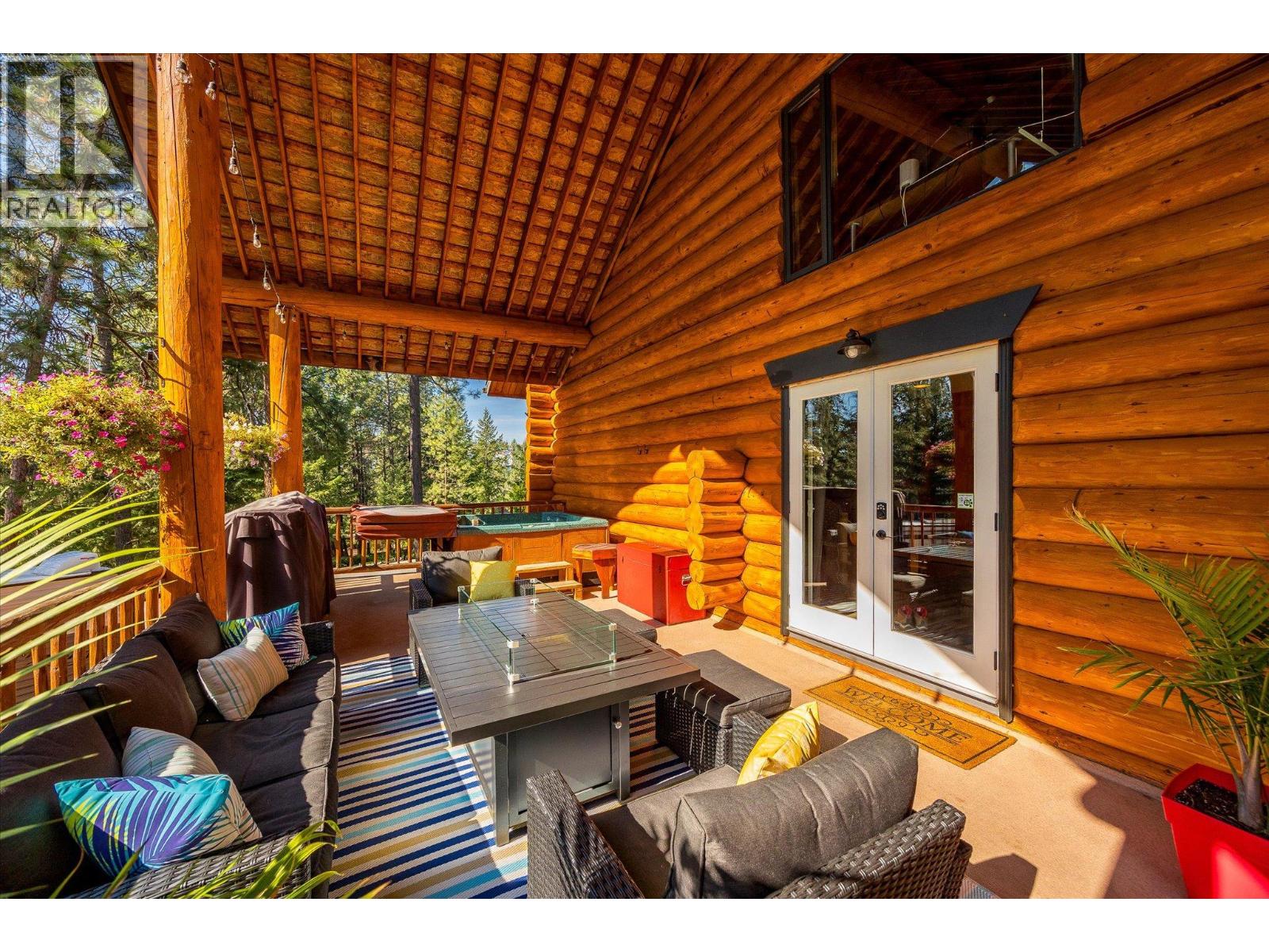  1725 Keloka Drive, West Kelowna