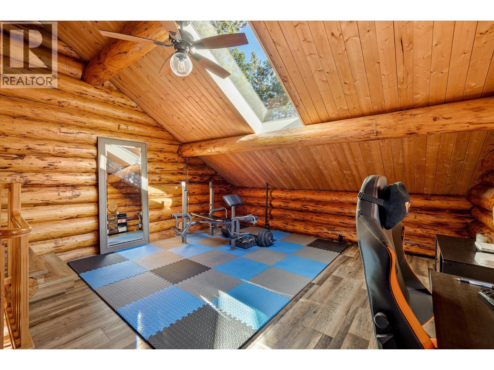  1725 Keloka Drive, West Kelowna