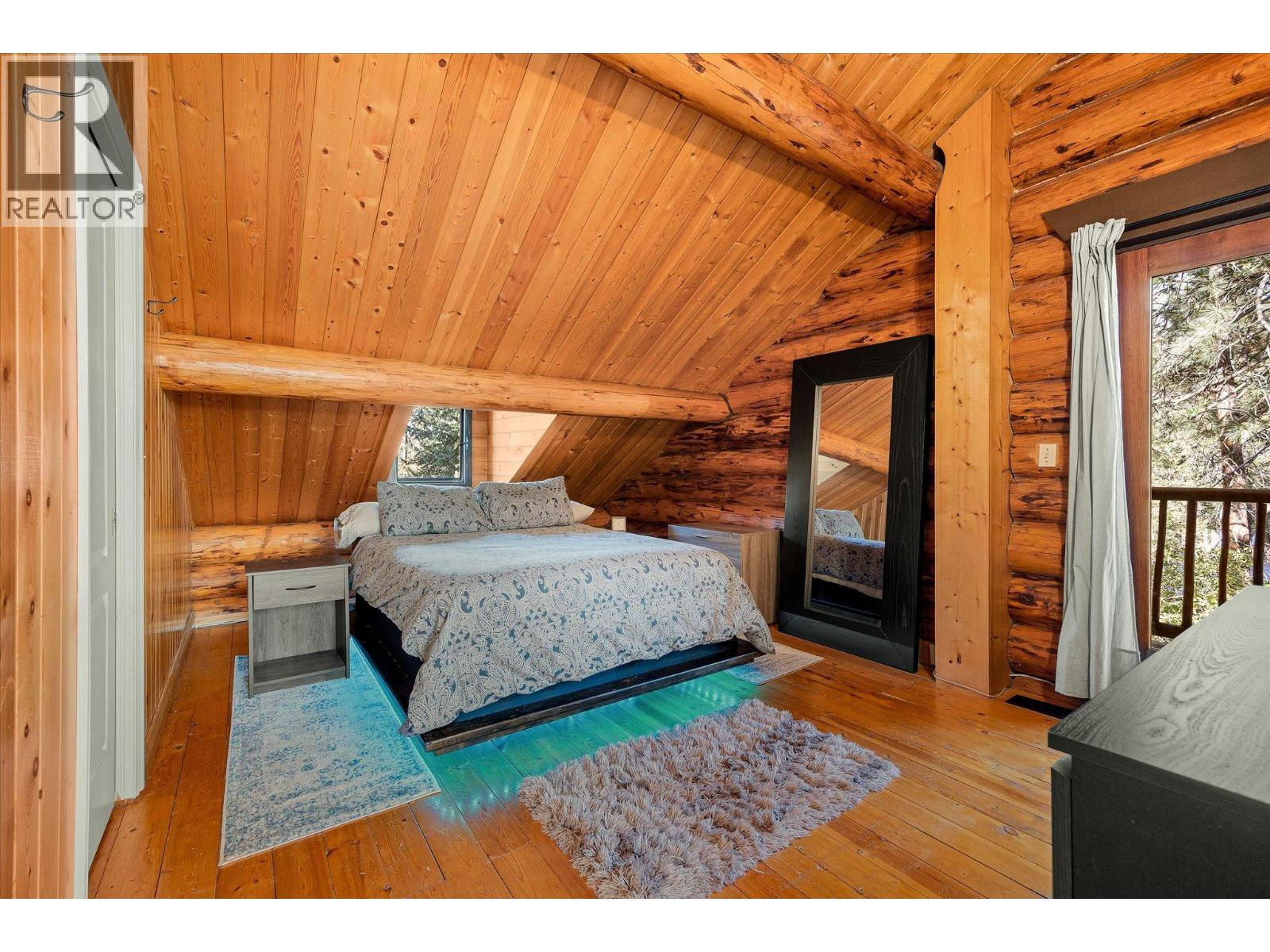  1725 Keloka Drive, West Kelowna