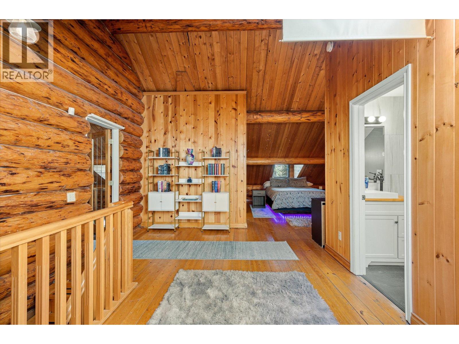  1725 Keloka Drive, West Kelowna