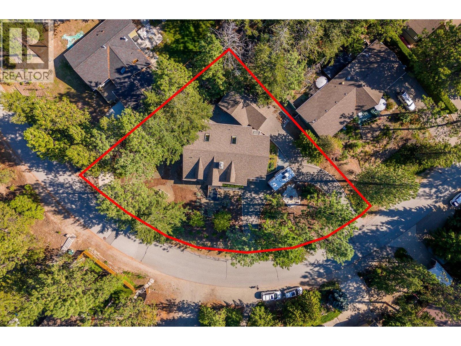  1725 Keloka Drive, West Kelowna