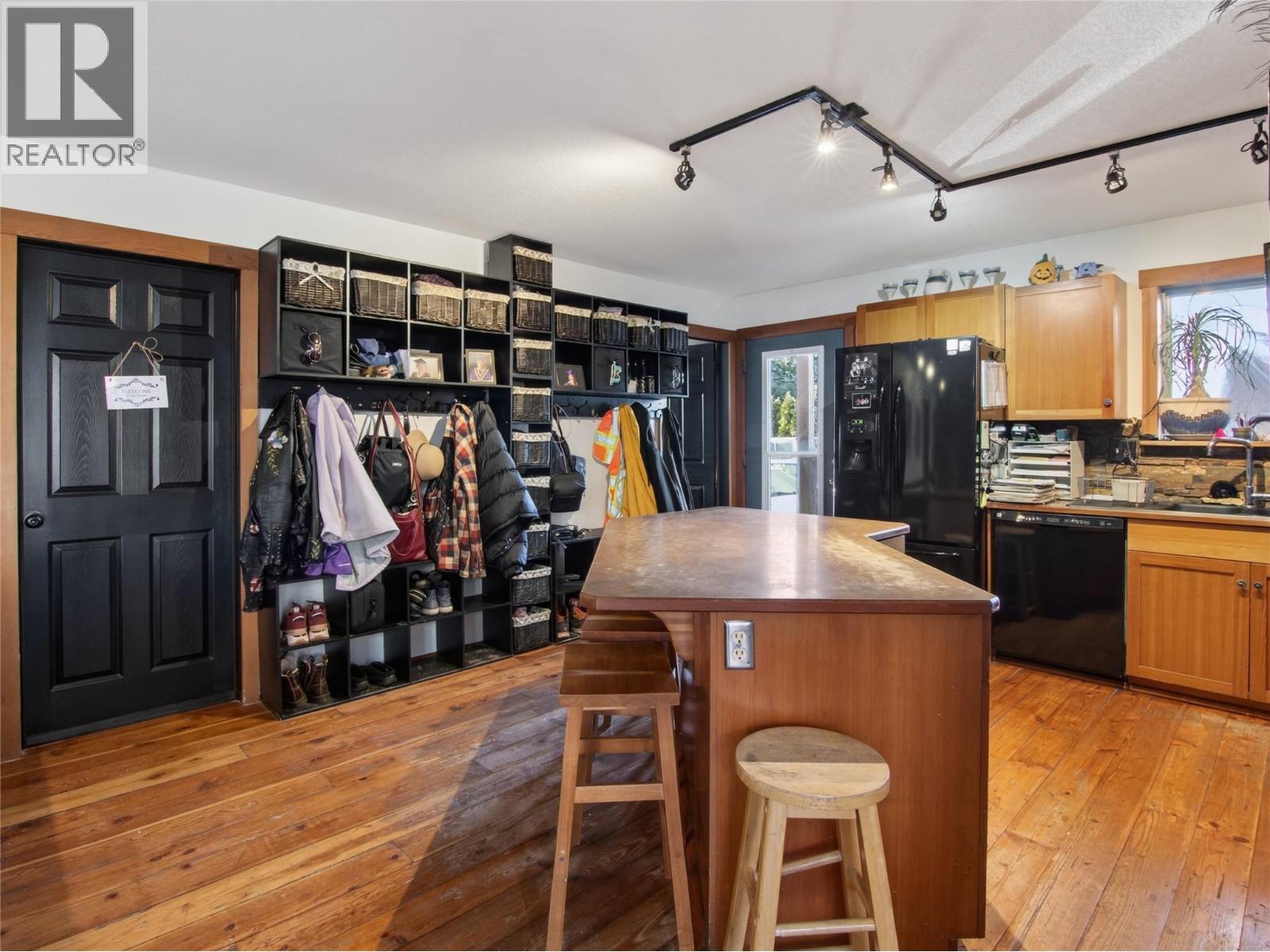 961 Robinson Avenue, Naramata