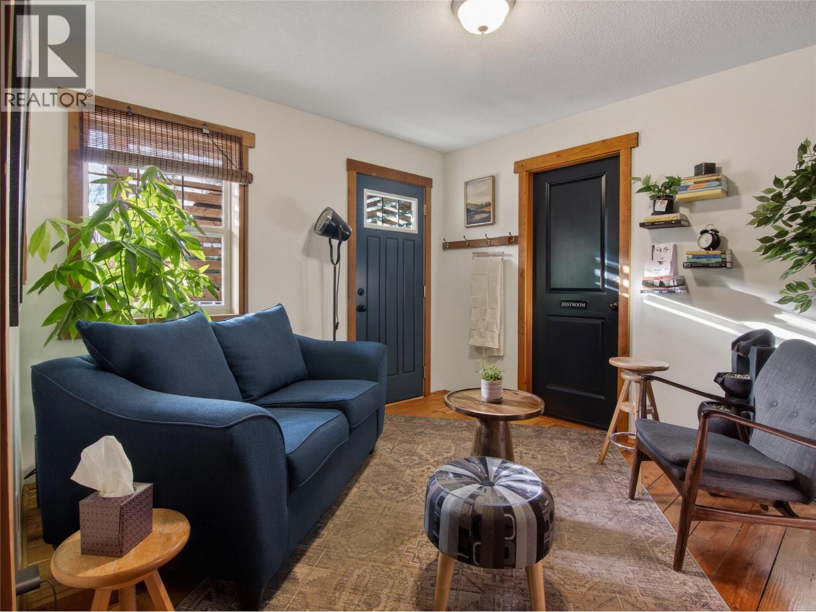 961 Robinson Avenue, Naramata